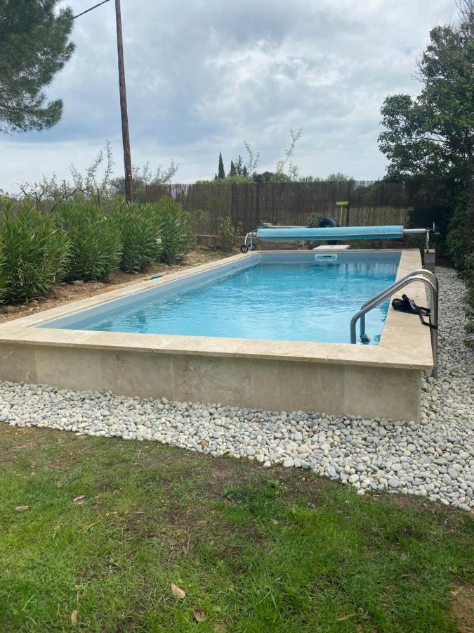 Studio Havre De Paix Au Pont Du Gard Piscine Et Jacuzzi Chez Valerie Payre Vers Pont du Gard Exterior foto