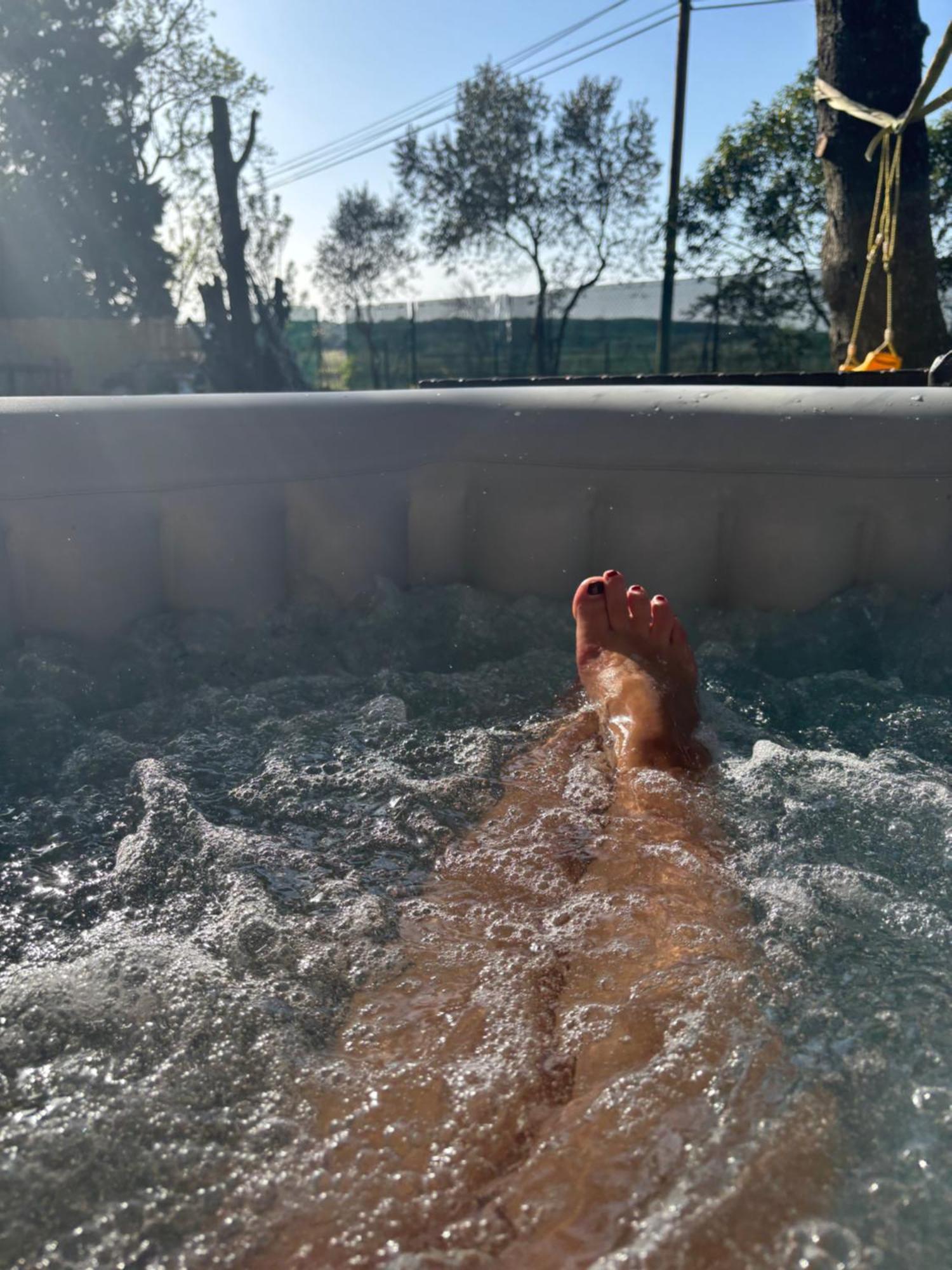 Studio Havre De Paix Au Pont Du Gard Piscine Et Jacuzzi Chez Valerie Payre Vers Pont du Gard Exterior foto